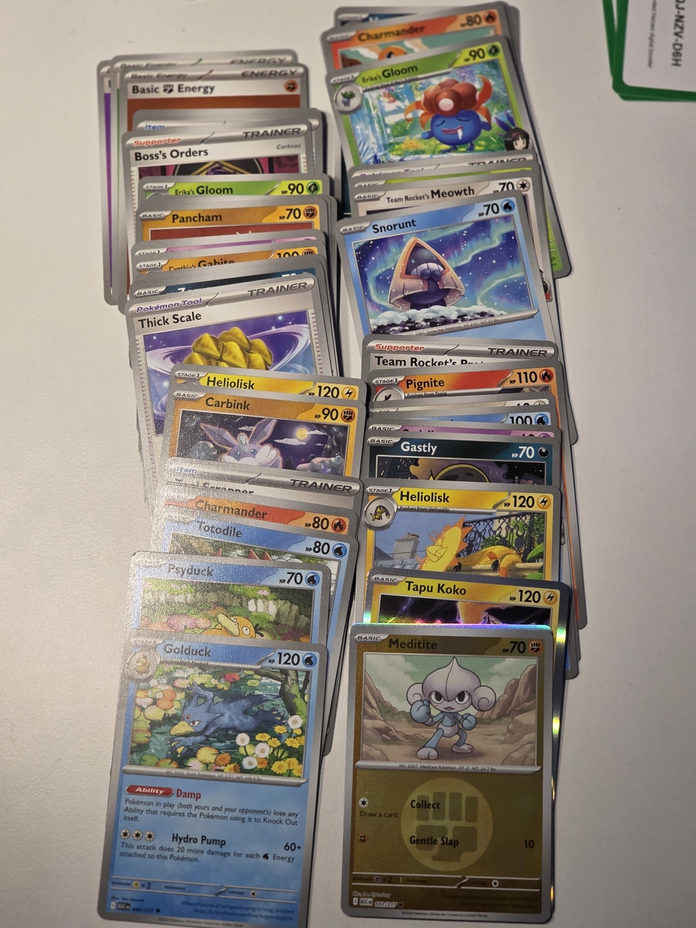 Assorted Pokémon Trading Cards - Mixed Holo & Rare Cards & Common